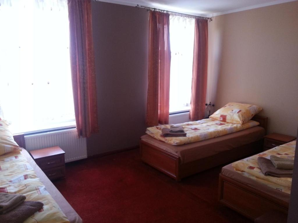 Hotelik Parkowy Легница Номер фото